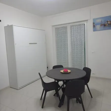 La Dimora Di Maja Appartement